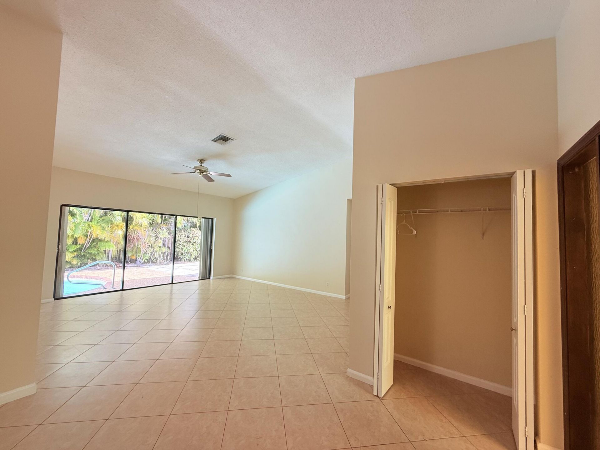 71 Laredo Lane, Boca Raton, FL 33487 Photo