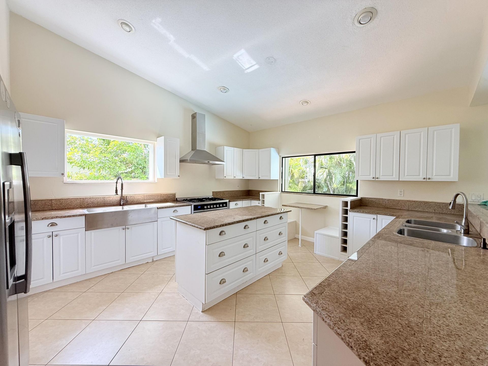 71 Laredo Lane, Boca Raton, FL 33487 Photo