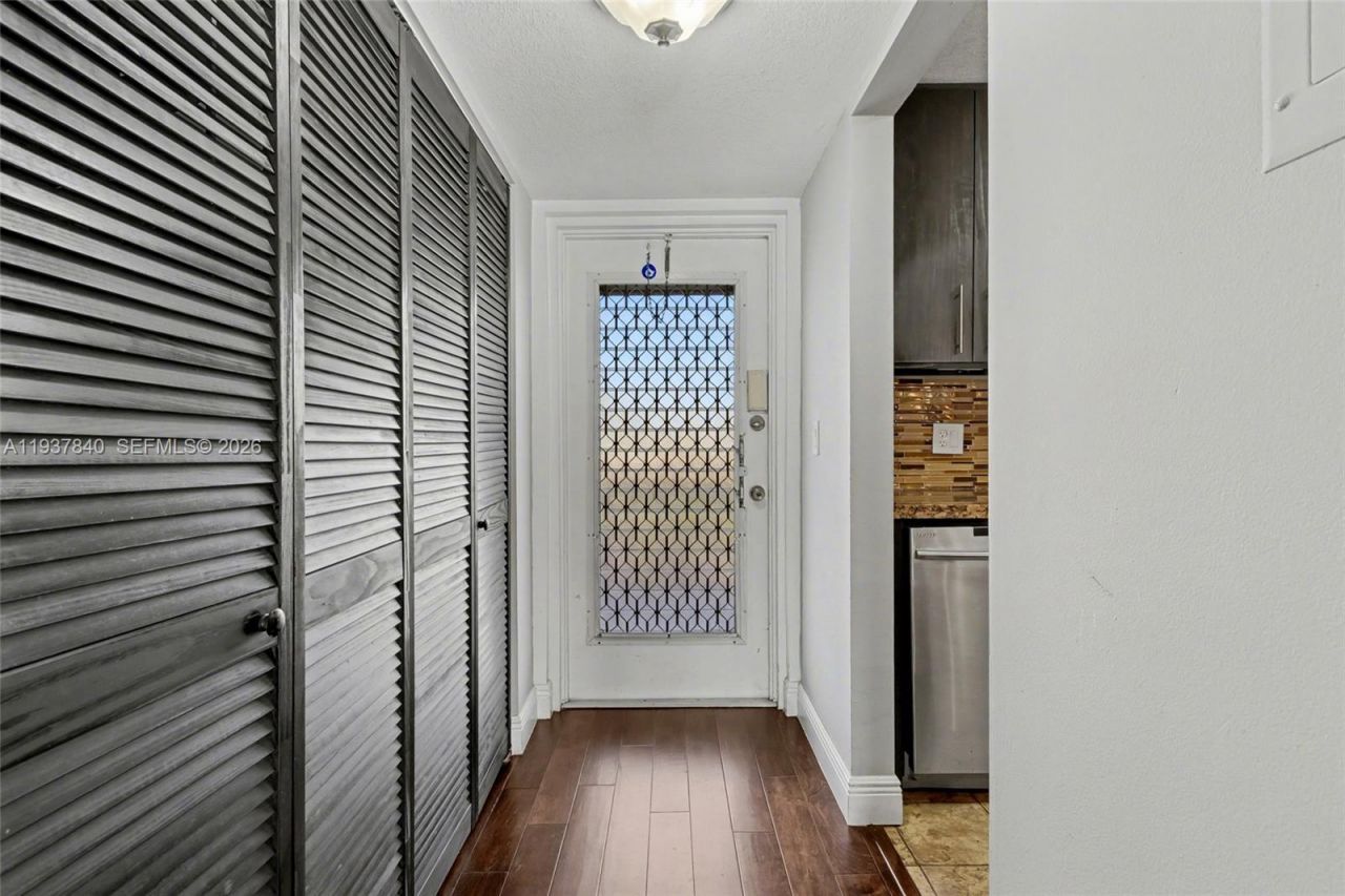 6650 Royal Palm Blvd, Unit 204C, Margate, FL 33063 Photo