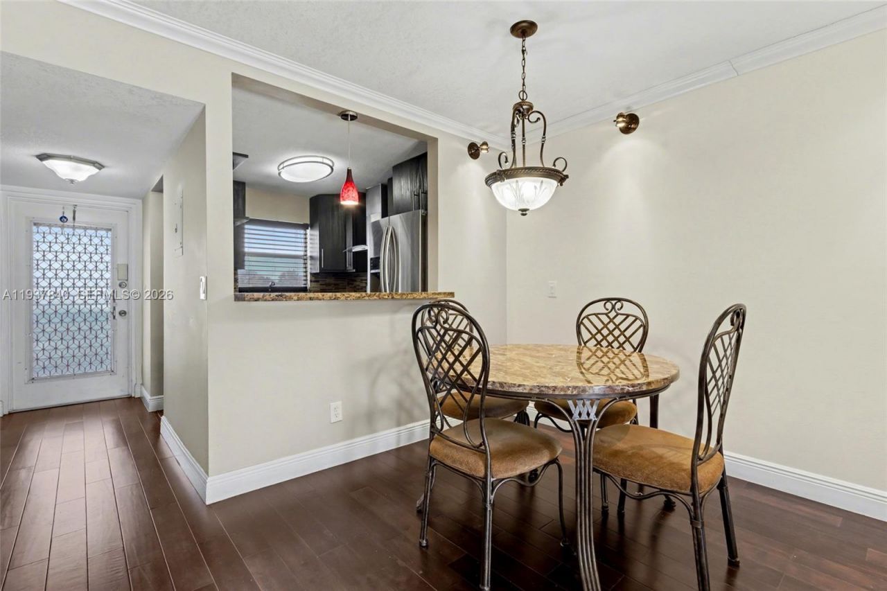 6650 Royal Palm Blvd, Unit 204C, Margate, FL 33063 Photo