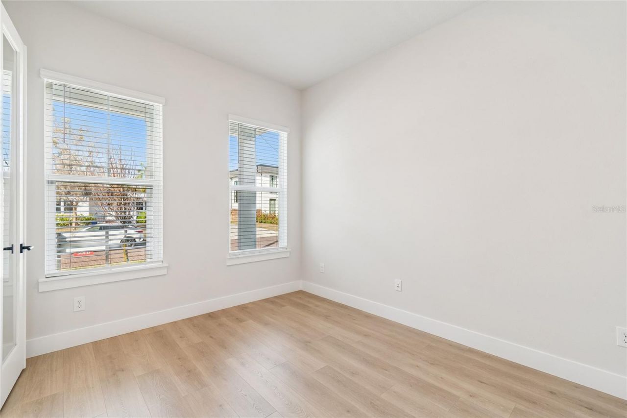 1104 W Ohio Avenue, Tampa, FL 33603 Photo