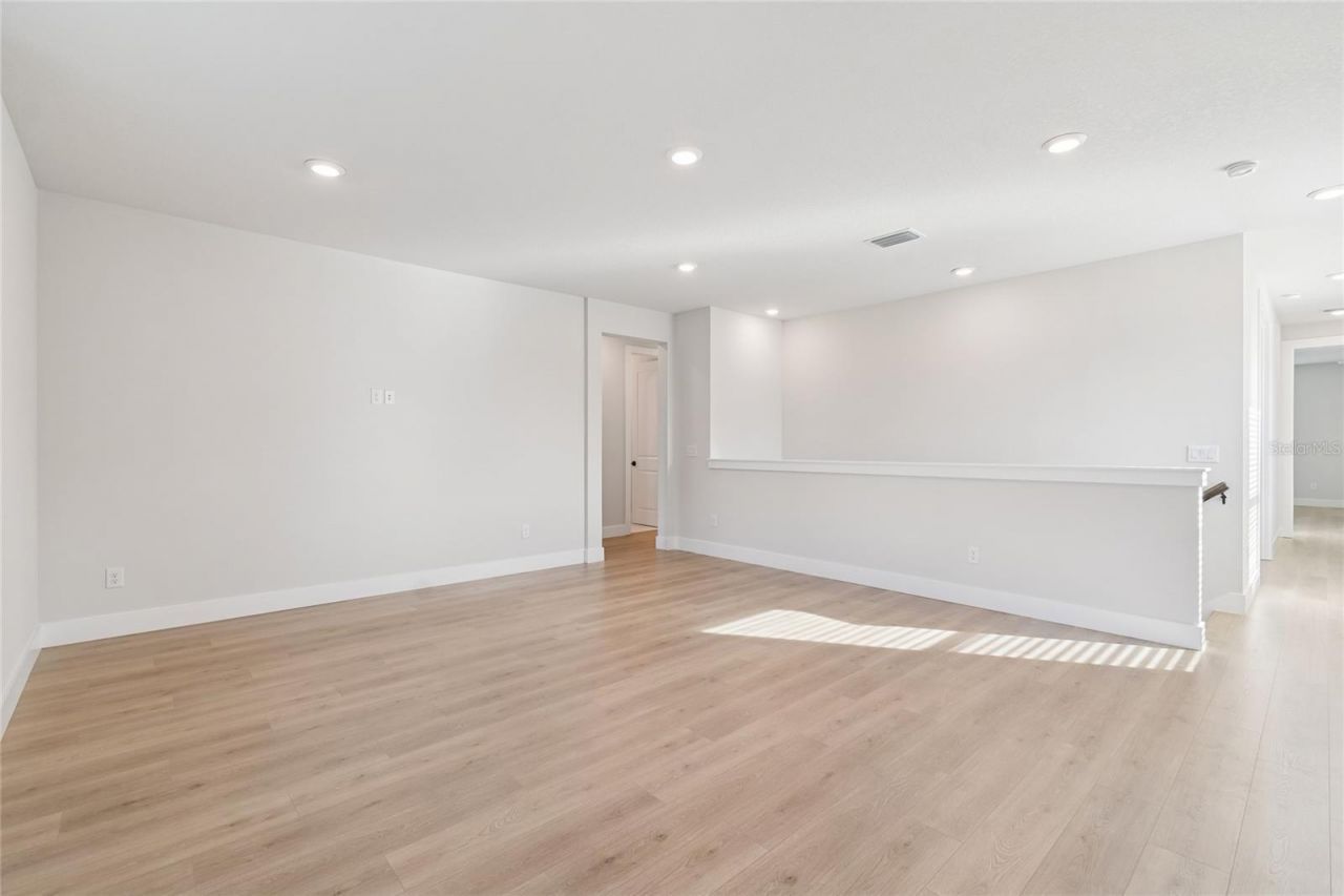 1104 W Ohio Avenue, Tampa, FL 33603 Photo