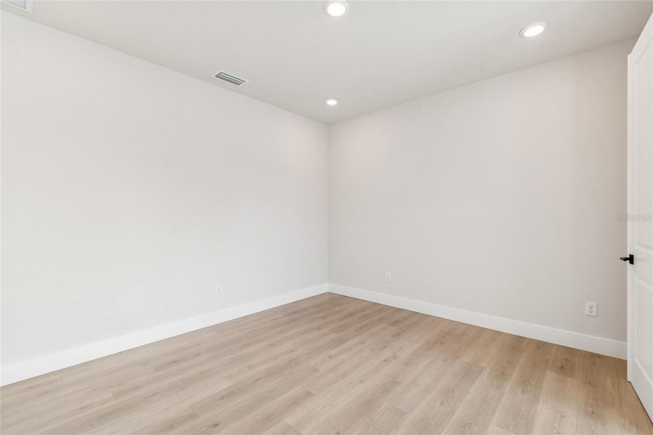 1104 W Ohio Avenue, Tampa, FL 33603 Photo