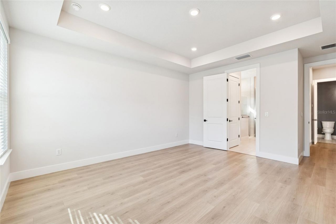 1104 W Ohio Avenue, Tampa, FL 33603 Photo