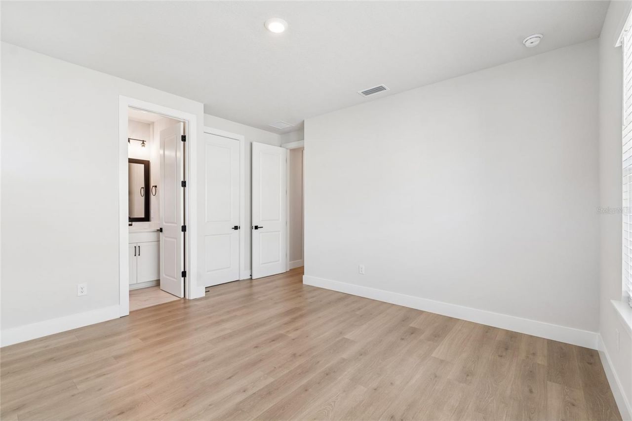 1104 W Ohio Avenue, Tampa, FL 33603 Photo