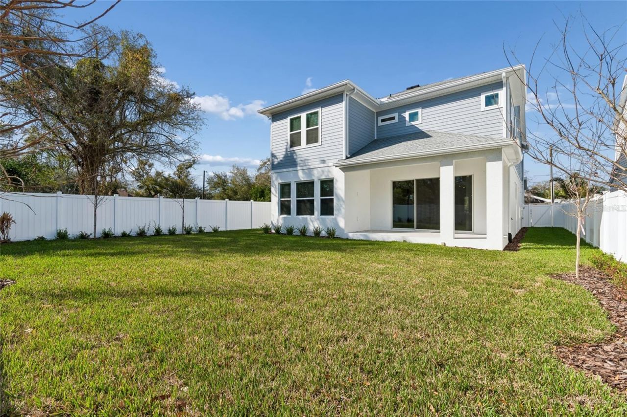 1104 W Ohio Avenue, Tampa, FL 33603 Photo