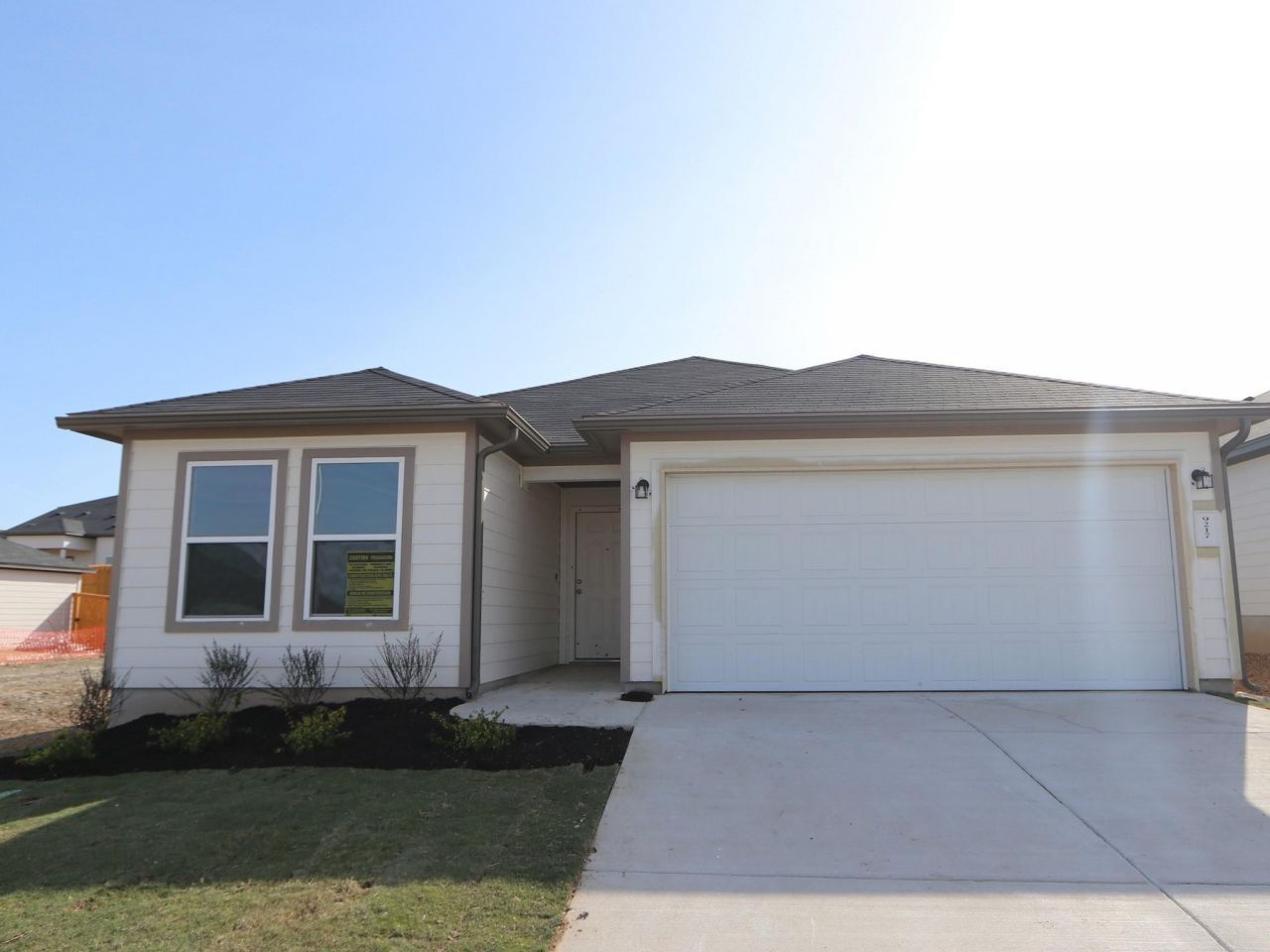 9217 Furman Dr, Austin, TX 78747 Main Photo