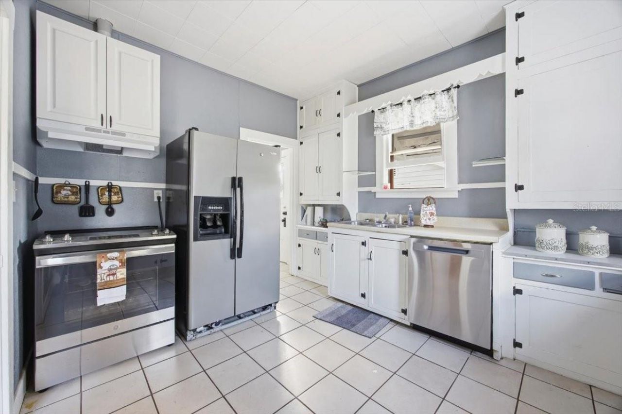742 Hibiscus Avenue, Lake Wales, FL 33853 Photo