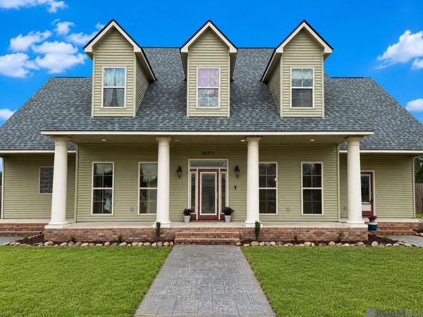 16372 Joe Sevario Rd, Prairieville, LA 70769