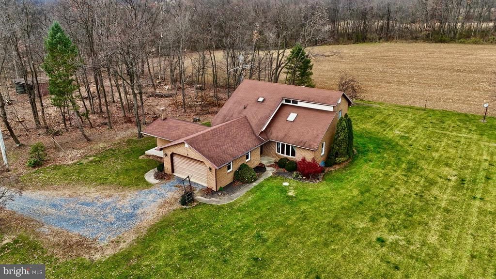 11 Carpenter Lane, Newburg, PA 17240 Main Photo