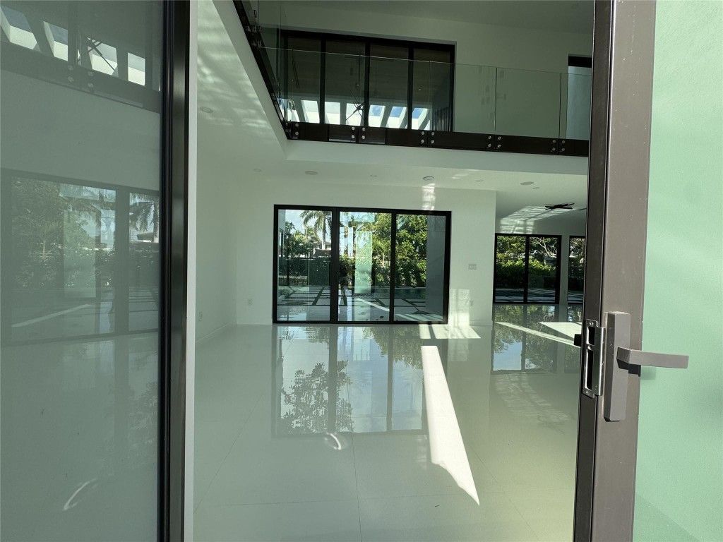 5001 NE 27th Avenue, Lighthouse Point, FL 33064 Photo