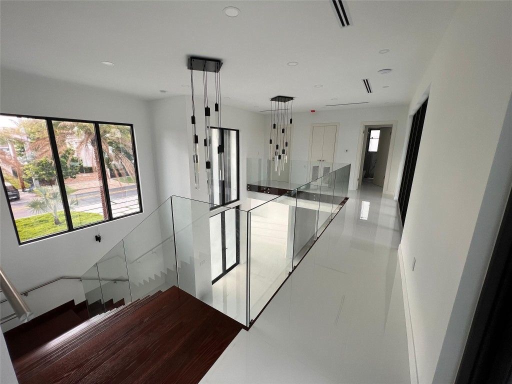 5001 NE 27th Avenue, Lighthouse Point, FL 33064 Photo