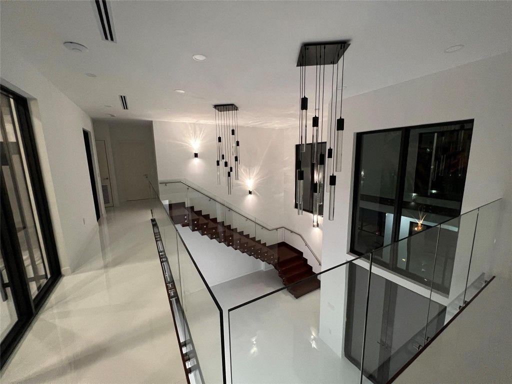 5001 NE 27th Avenue, Lighthouse Point, FL 33064 Photo