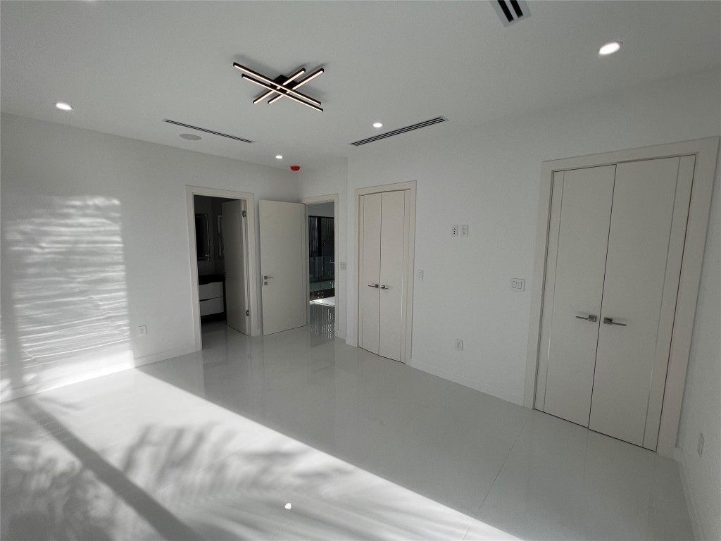 5001 NE 27th Avenue, Lighthouse Point, FL 33064 Photo