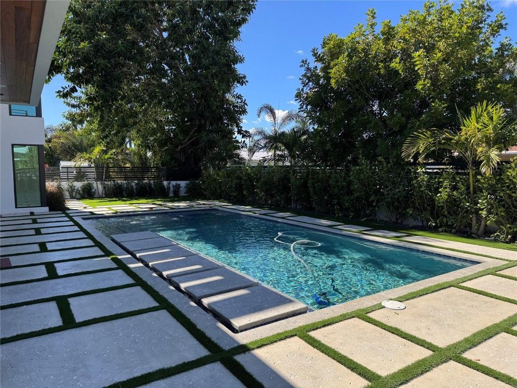 5001 NE 27th Avenue, Lighthouse Point, FL 33064 Photo