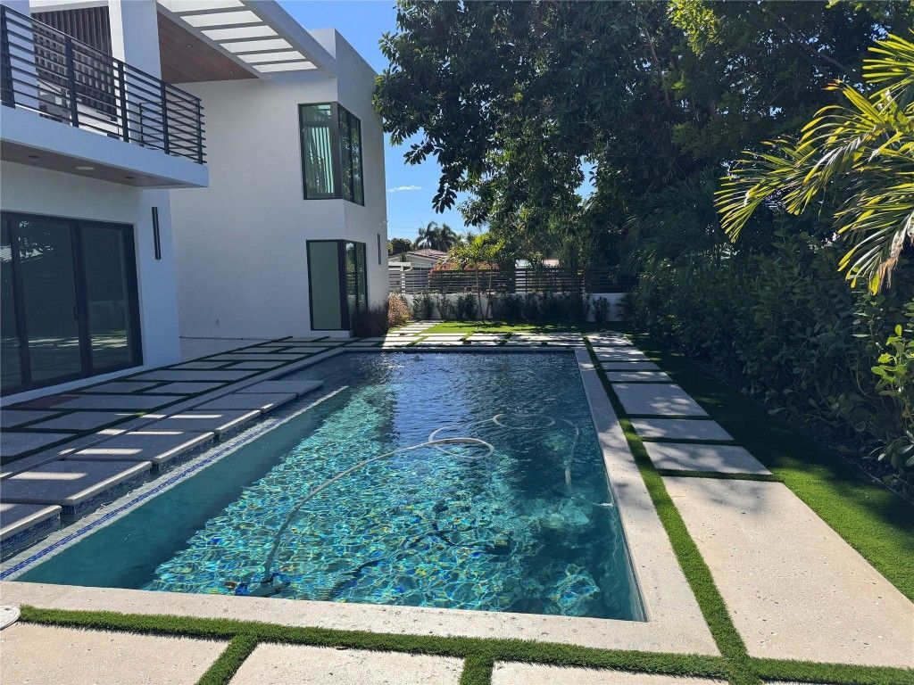 5001 NE 27th Avenue, Lighthouse Point, FL 33064 Photo