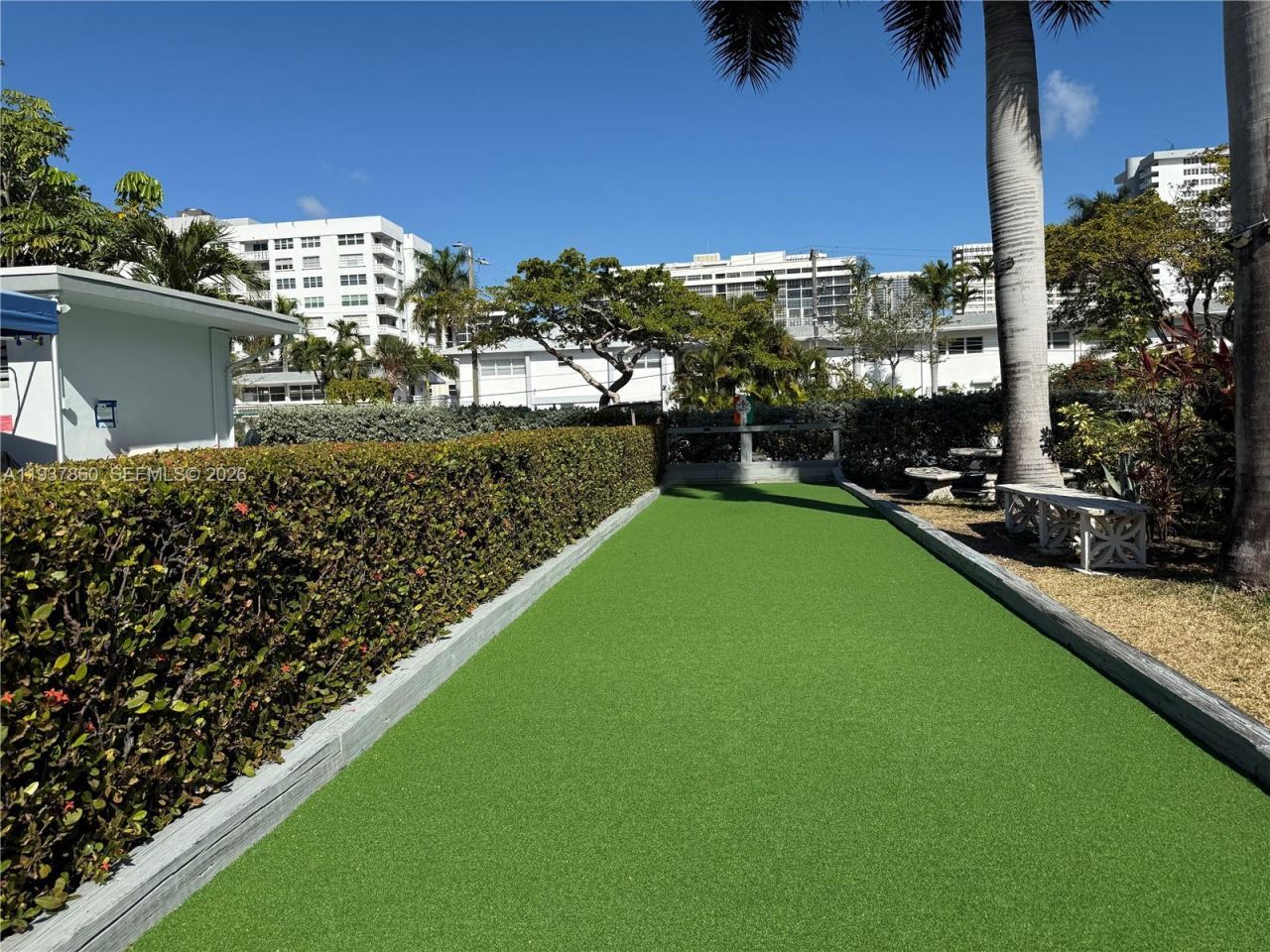 3177 S Ocean Dr, Unit 305, Hallandale Beach, FL 33009 Photo