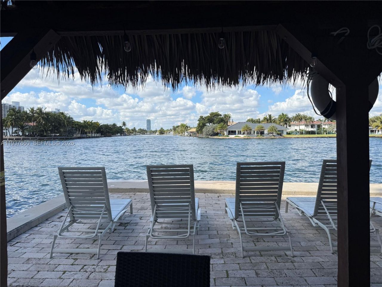 3177 S Ocean Dr, Unit 305, Hallandale Beach, FL 33009 Photo