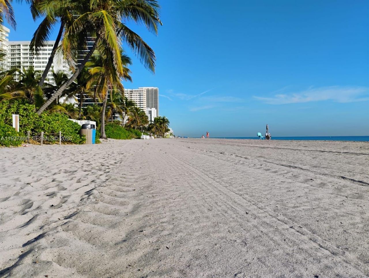 3177 S Ocean Dr, Unit 305, Hallandale Beach, FL 33009 Photo