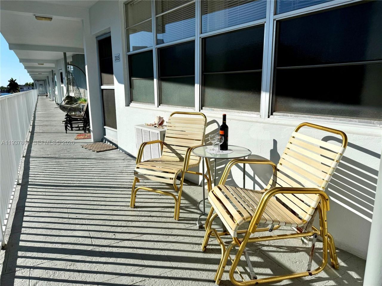 3177 S Ocean Dr, Unit 305, Hallandale Beach, FL 33009 Photo