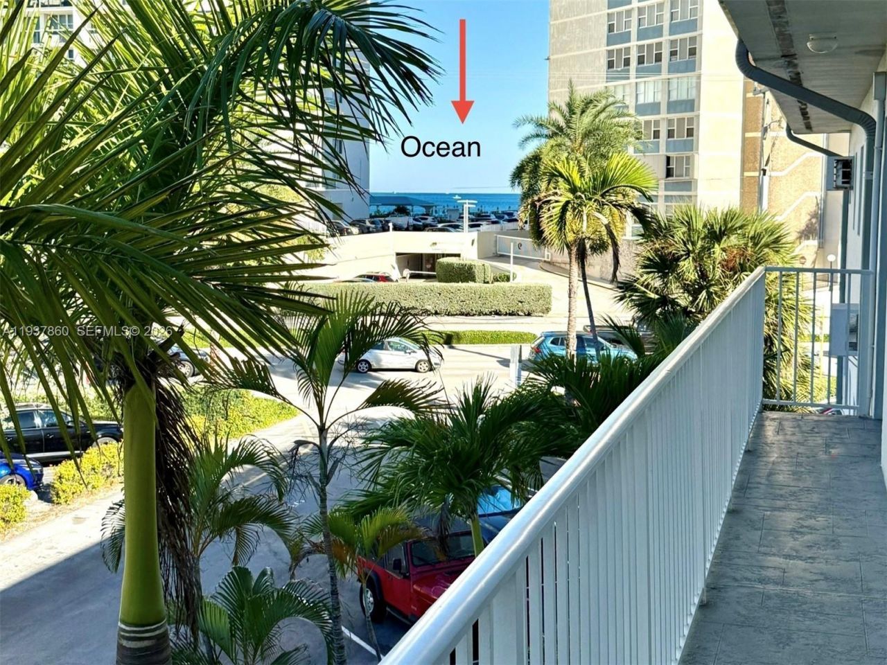 3177 S Ocean Dr, Unit 305, Hallandale Beach, FL 33009 Photo