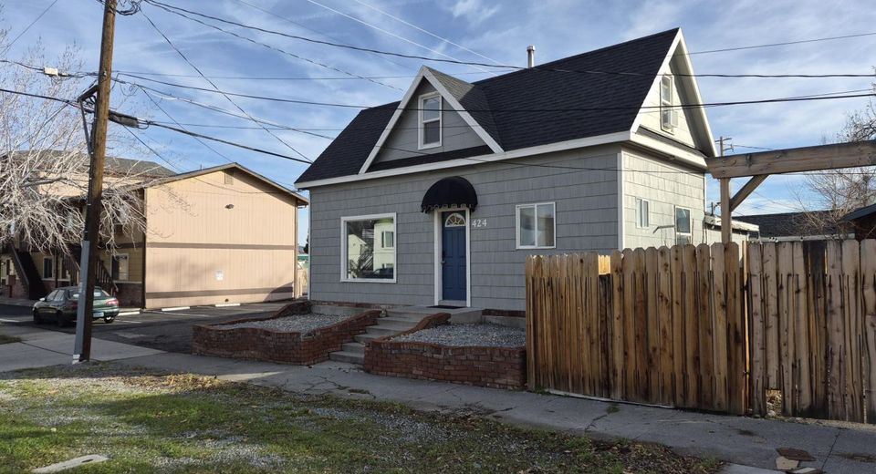 424 W 10th Street, Reno, NV 89503 Photo