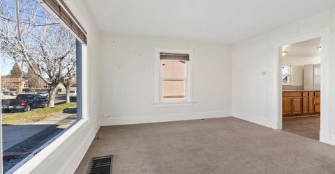 424 W 10th Street, Reno, NV 89503 Photo