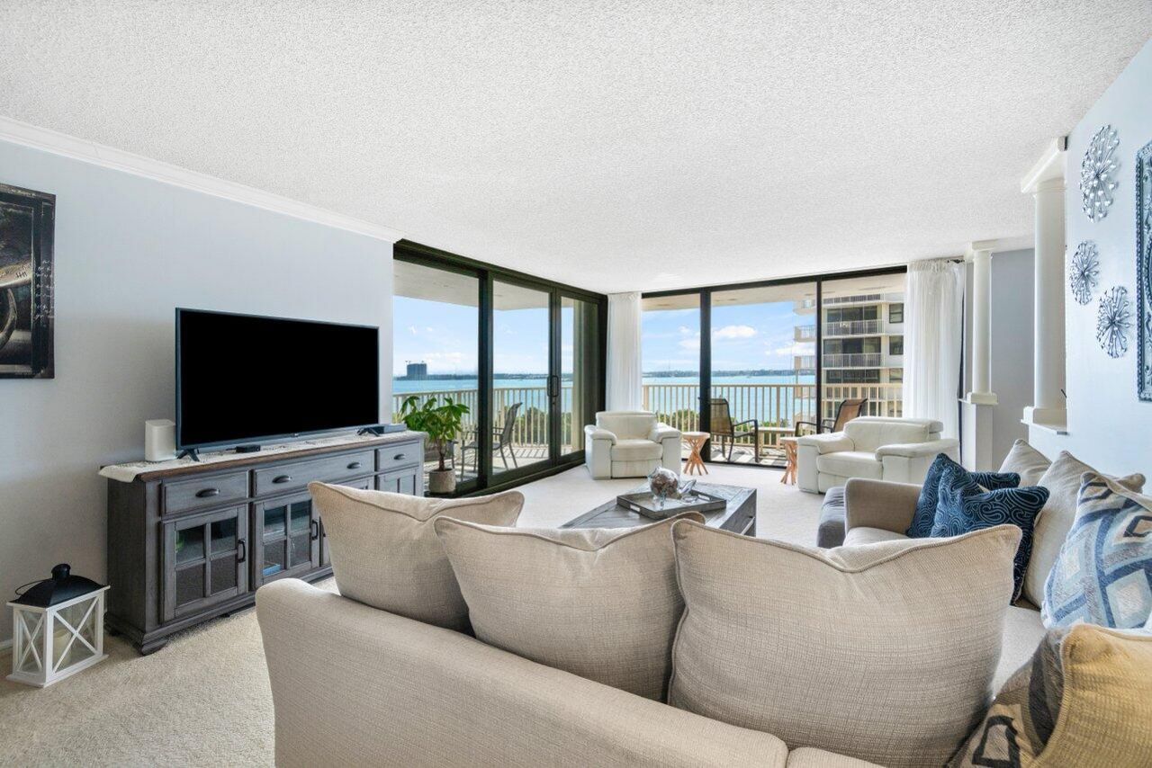 5480 N Ocean Drive, Unit A5c, Singer Island, FL 33404 Photo