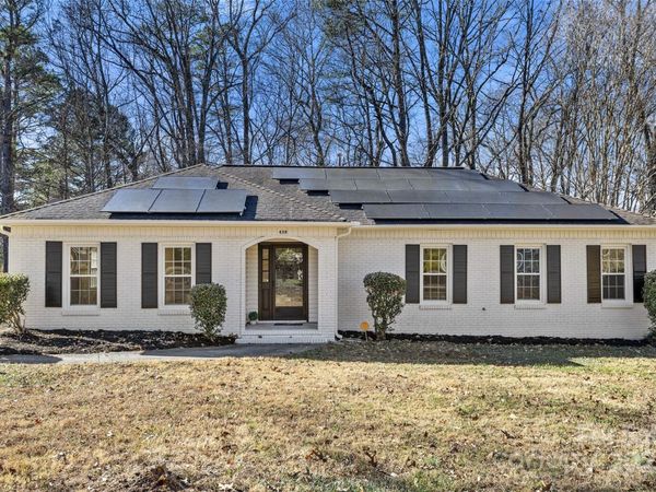 429 Sunnywood Lane, Charlotte, NC 28270