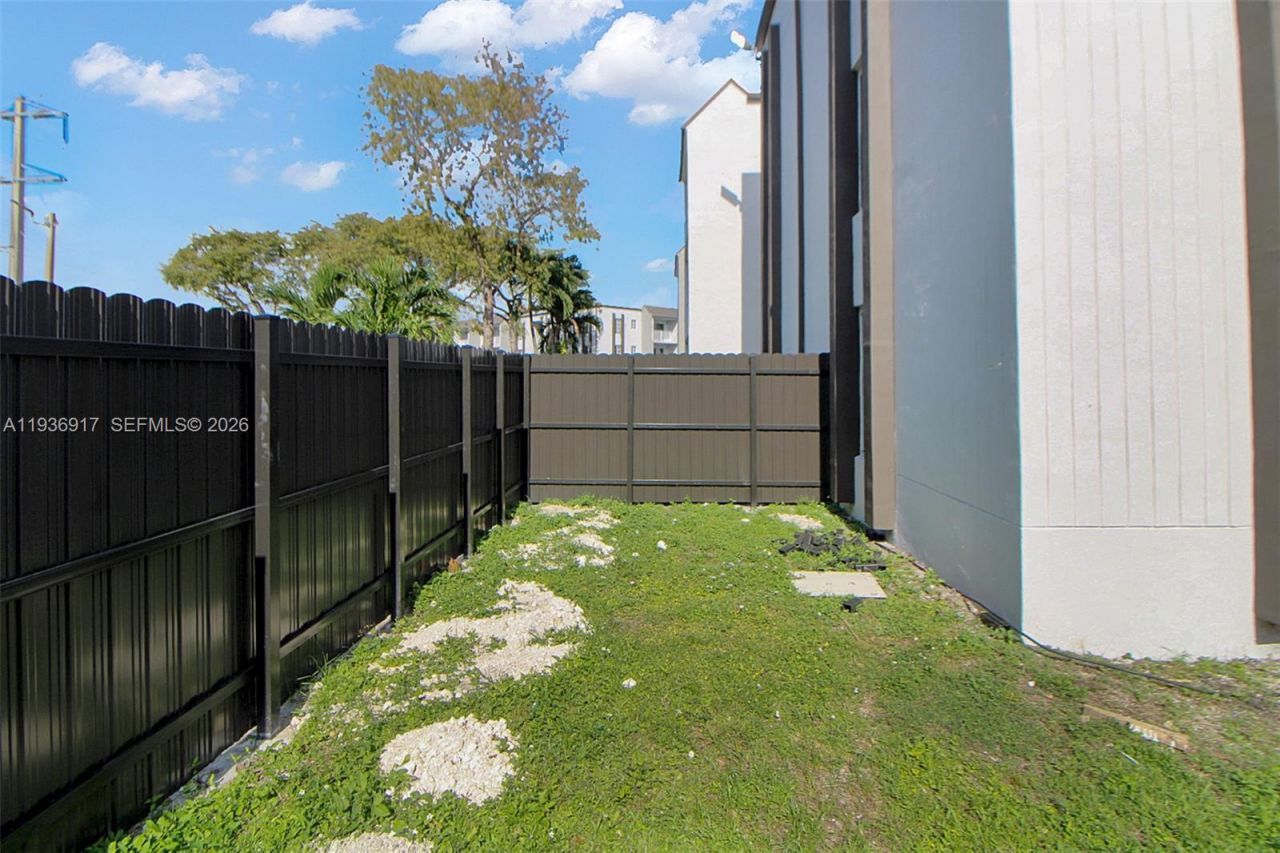 4810 NW 79th Ave, Unit 108, Doral, FL 33166 Photo