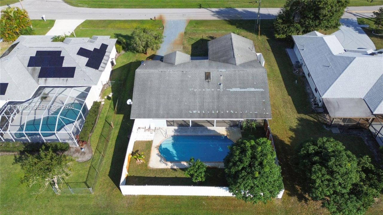 5402 NW Emblem St, Unit na, Port Saint Lucie, FL 34983 Photo