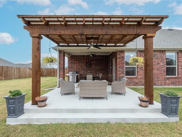 11203 Hawks Landing Drive, Aubrey, TX 76227