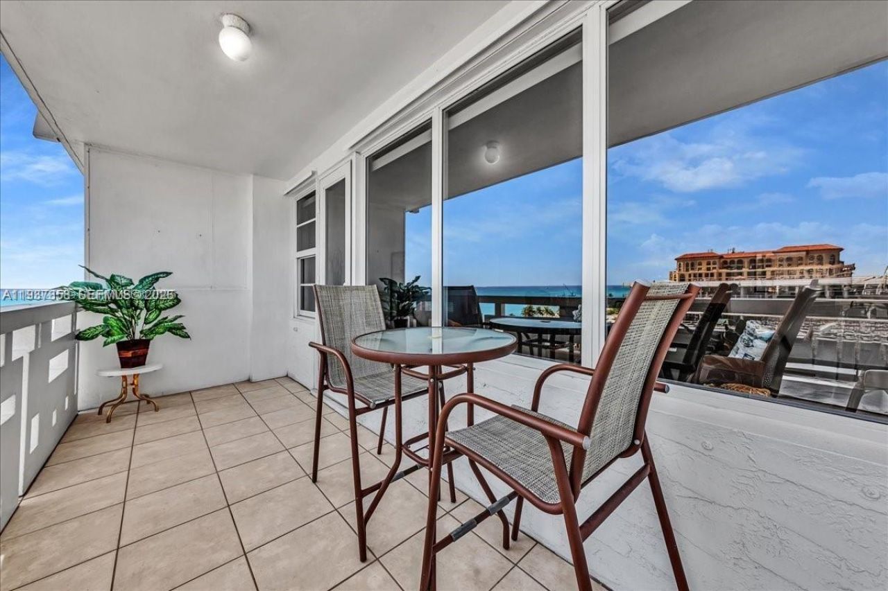 3111 N Ocean Dr , Unit 904, Hollywood, FL 33019 Photo