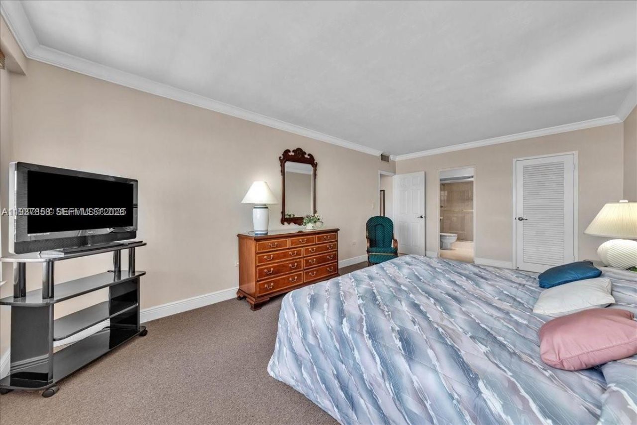 3111 N Ocean Dr , Unit 904, Hollywood, FL 33019 Photo