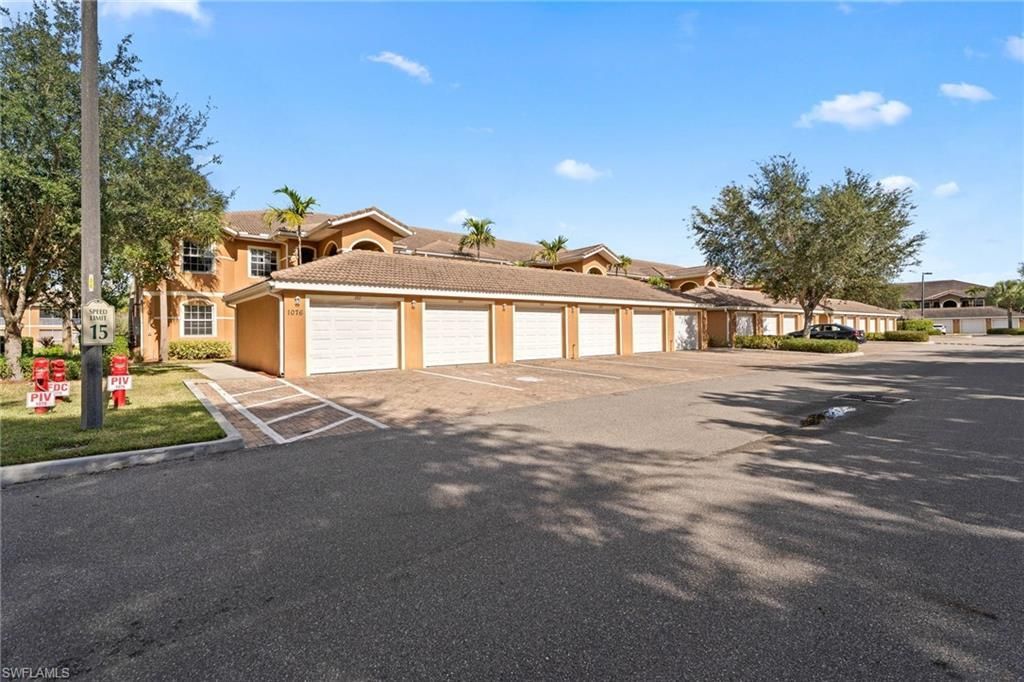1076 Winding Pines Cir, Unit 101, Cape Coral, FL 33909 Photo