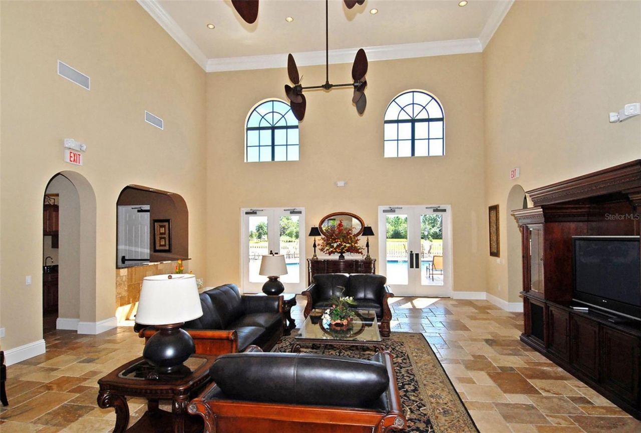 7718 Lake Vista Court, Unit 207, Lakewood Ranch, FL 34202 Photo