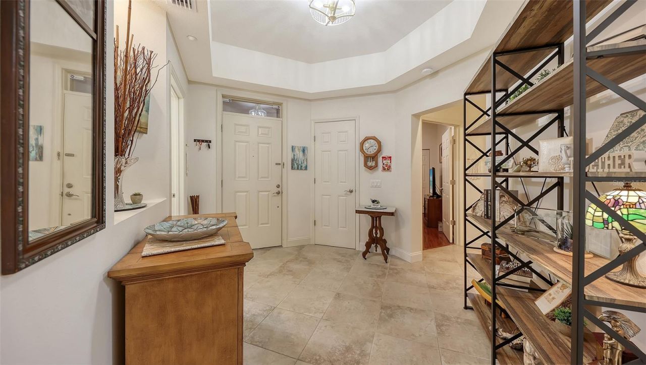 7718 Lake Vista Court, Unit 207, Lakewood Ranch, FL 34202 Photo