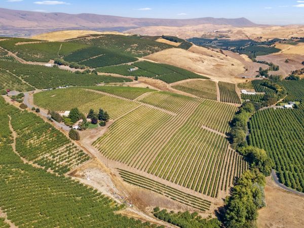 2018 Steele Road, The Dalles, OR 97058