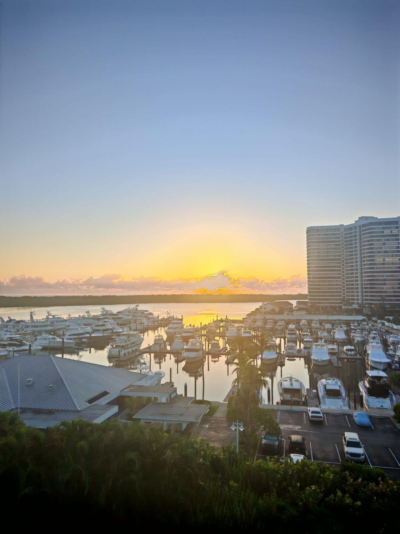 120 Lakeshore Drive, Unit 735, North Palm Beach, FL 33408 Photo