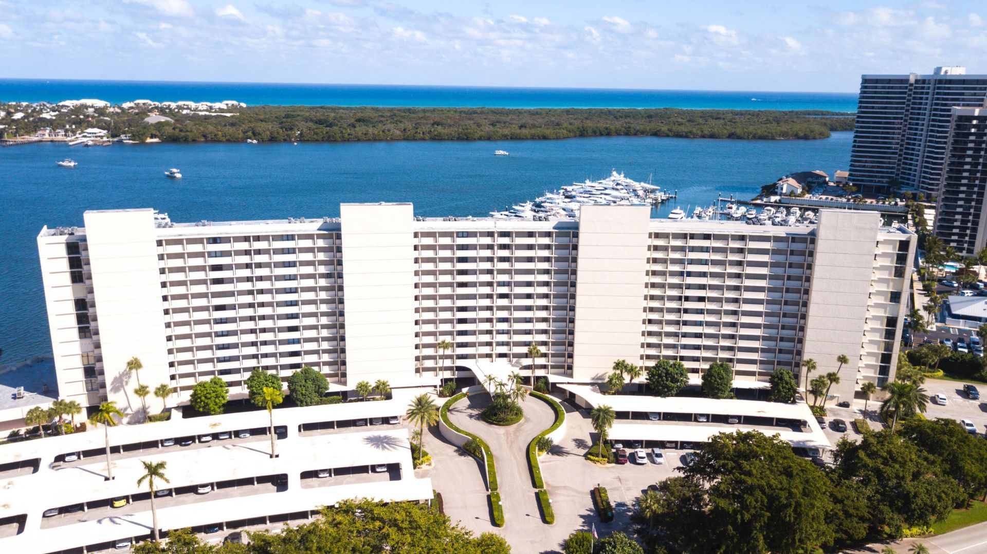 120 Lakeshore Drive, Unit 735, North Palm Beach, FL 33408 Photo