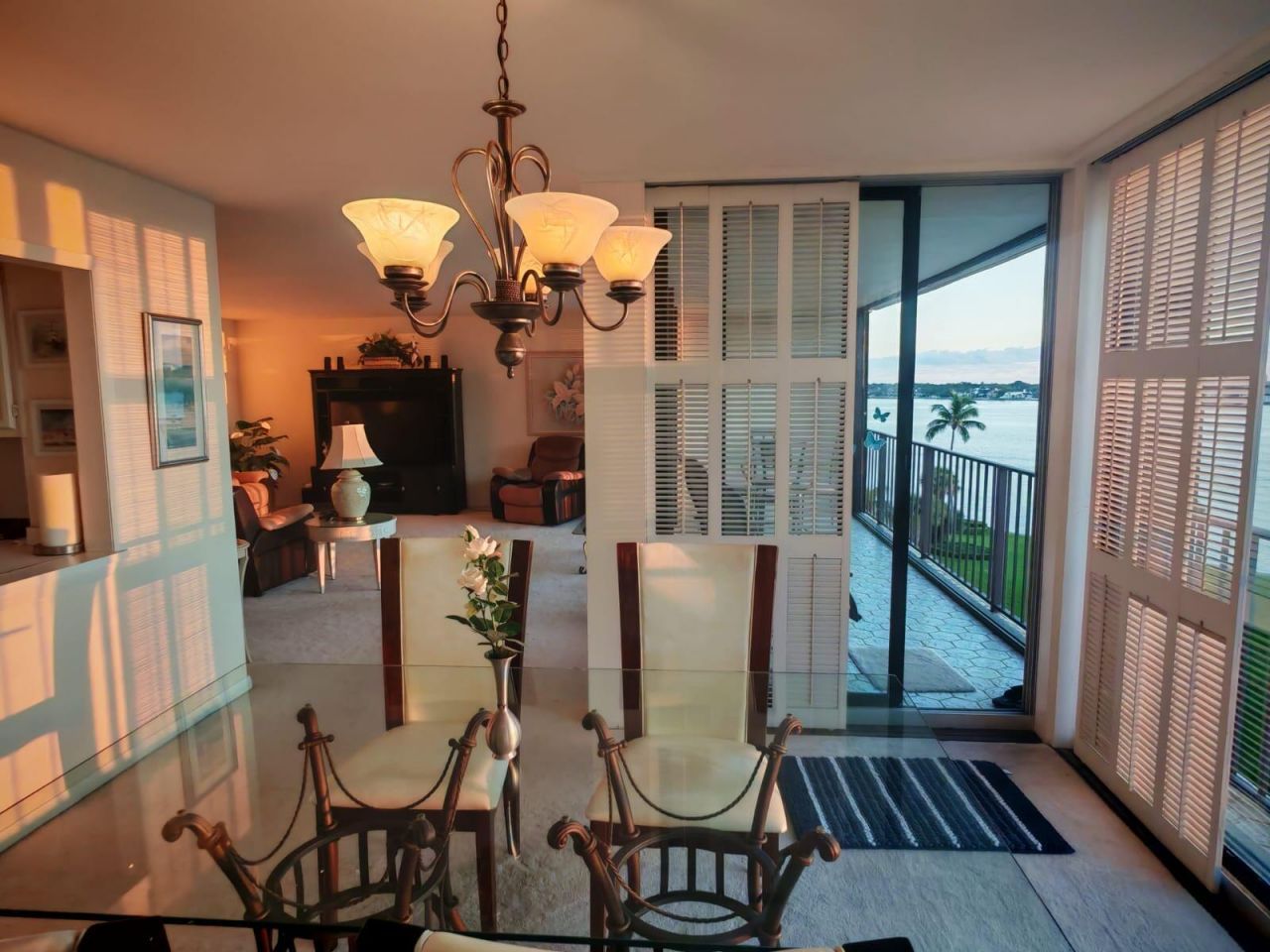120 Lakeshore Drive, Unit 735, North Palm Beach, FL 33408 Photo