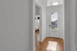 211 Summertime Place photo 4