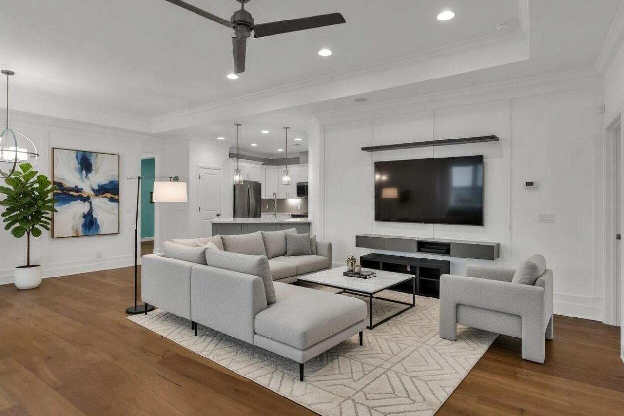 211 Summertime Place Photo 7