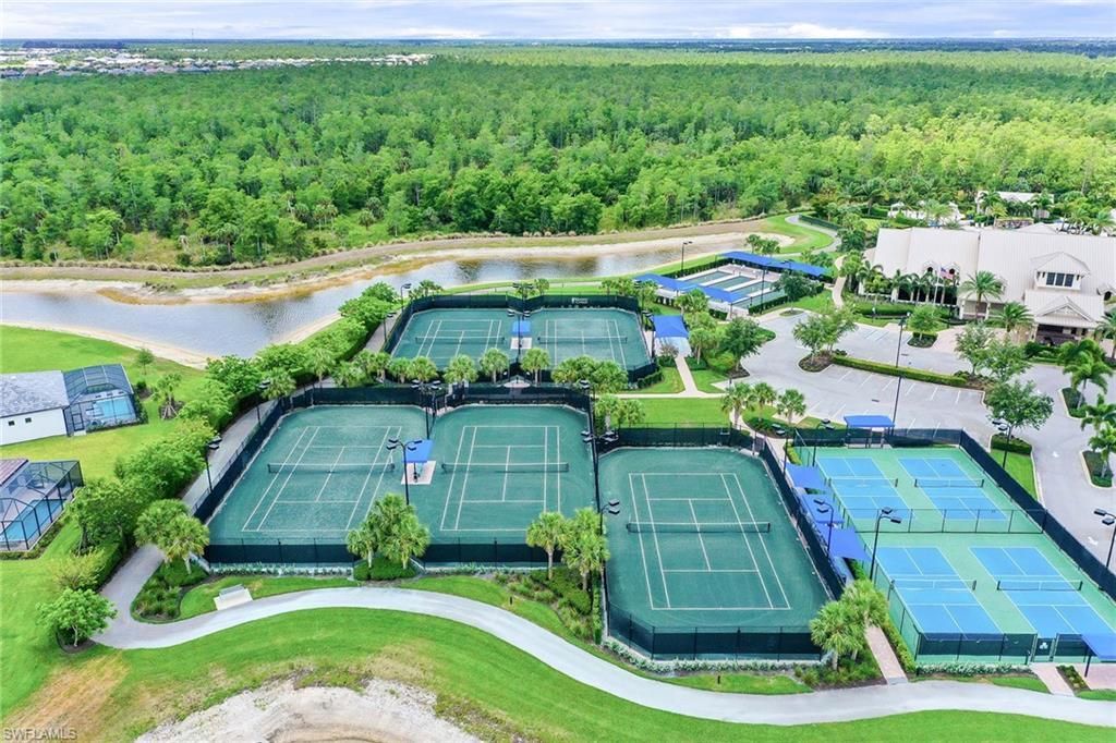 6767 Pennyroyal Dr, Naples, FL 34114 Photo