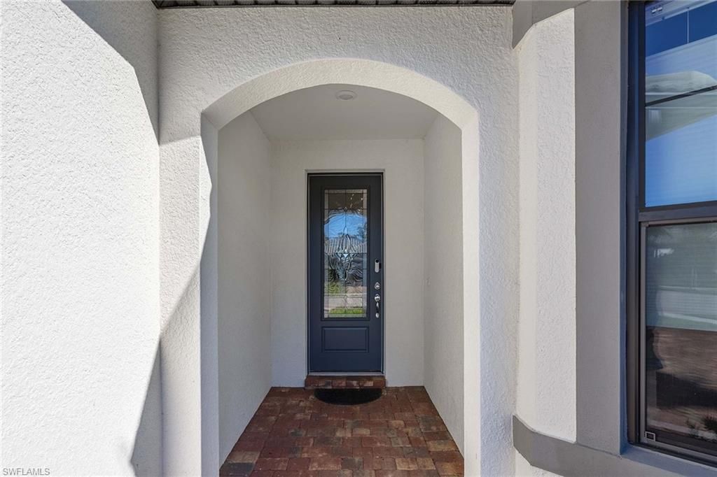 6767 Pennyroyal Dr, Naples, FL 34114 Photo