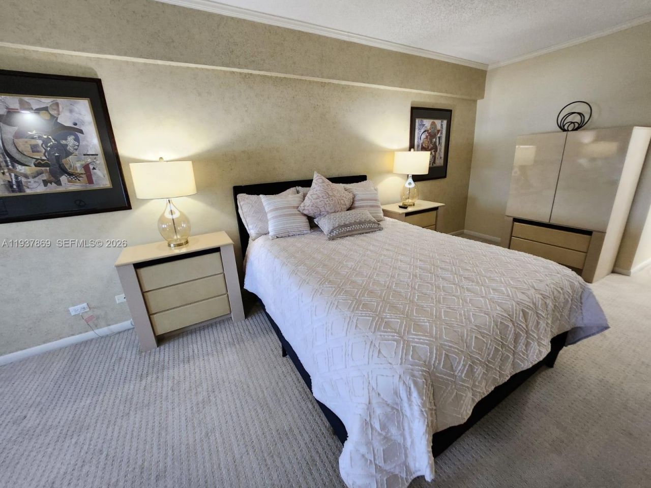 2301 Collins Av, Unit 1026, Miami Beach, FL 33139 Photo