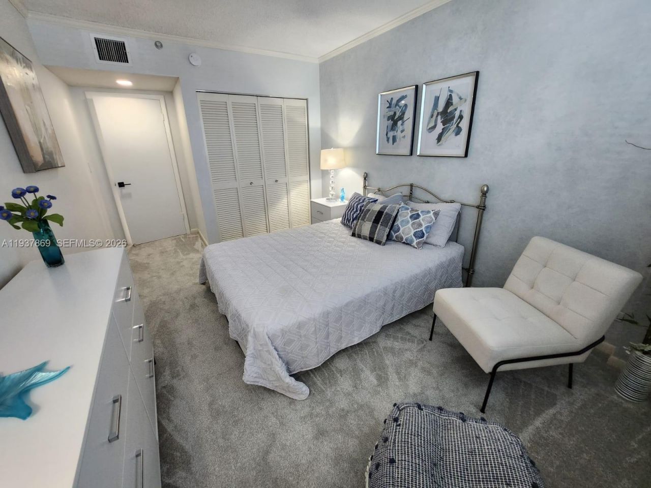 2301 Collins Av, Unit 1026, Miami Beach, FL 33139 Photo