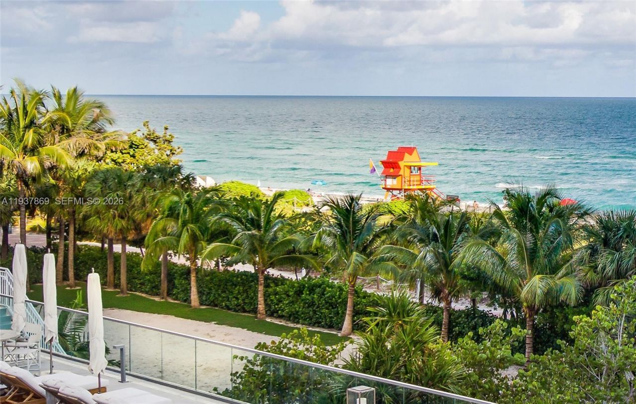 2301 Collins Av, Unit 1026, Miami Beach, FL 33139 Photo
