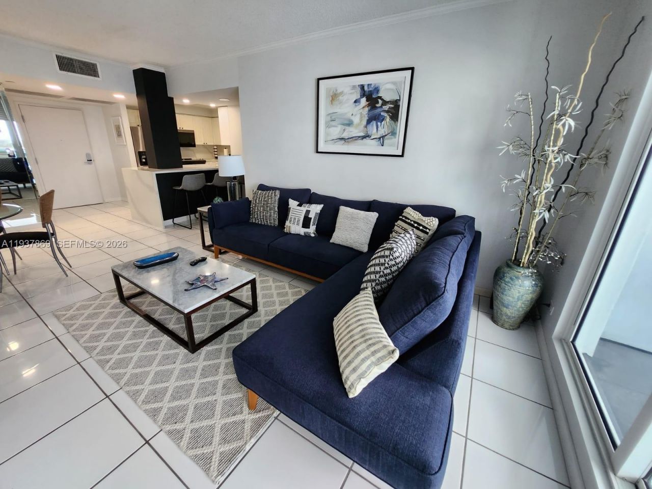 2301 Collins Av, Unit 1026, Miami Beach, FL 33139 Photo