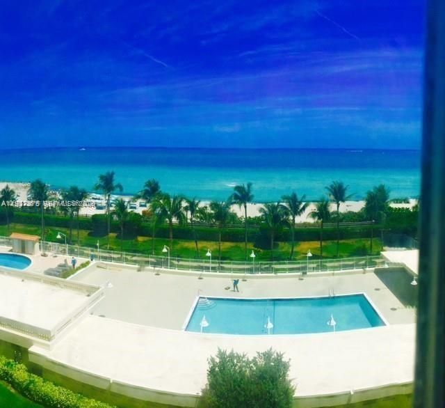 2899 Collins Ave, Unit 1717, Miami Beach, FL 33140 Photo